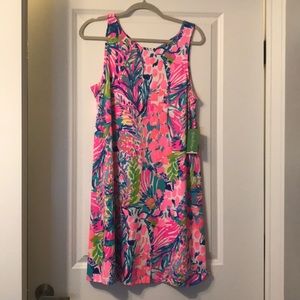 Brand new Lilly Pulitzer Kristen dress size L